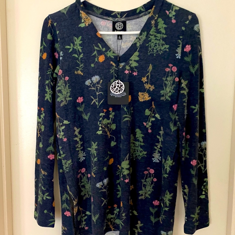 Bobeau long sleeve shirt size S
